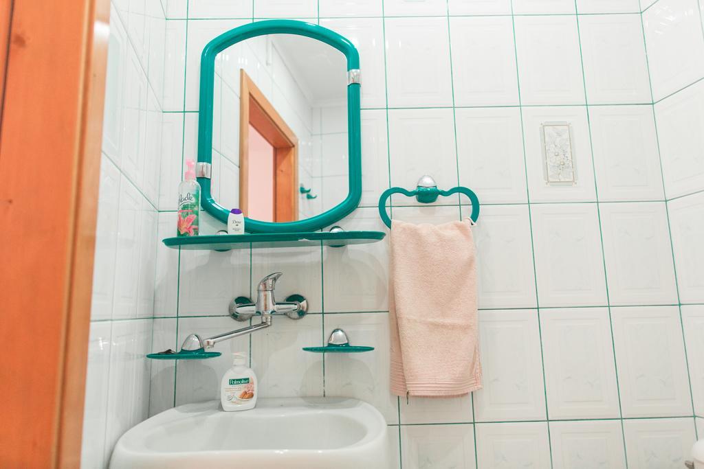 Apartments In Uzhgorod Room photo